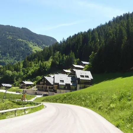 Spacieux 4 Pers, Proche Pistes Et Village, Balcon Et Parking, Areches-beaufort - Fr-1-342-295 Apartment